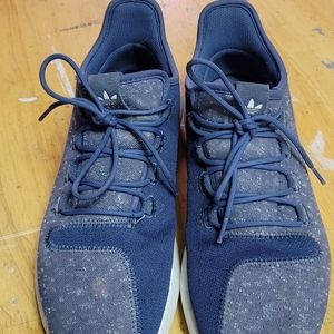 Adidas men sneakers